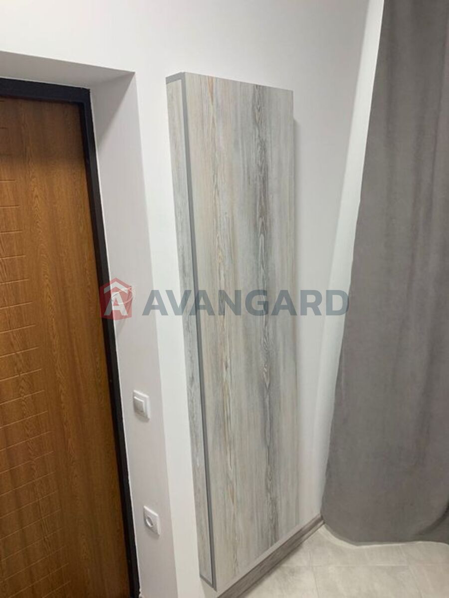 1 ��. ��������, 43/-/14 ��. �., 3/9 ������ ���� 9