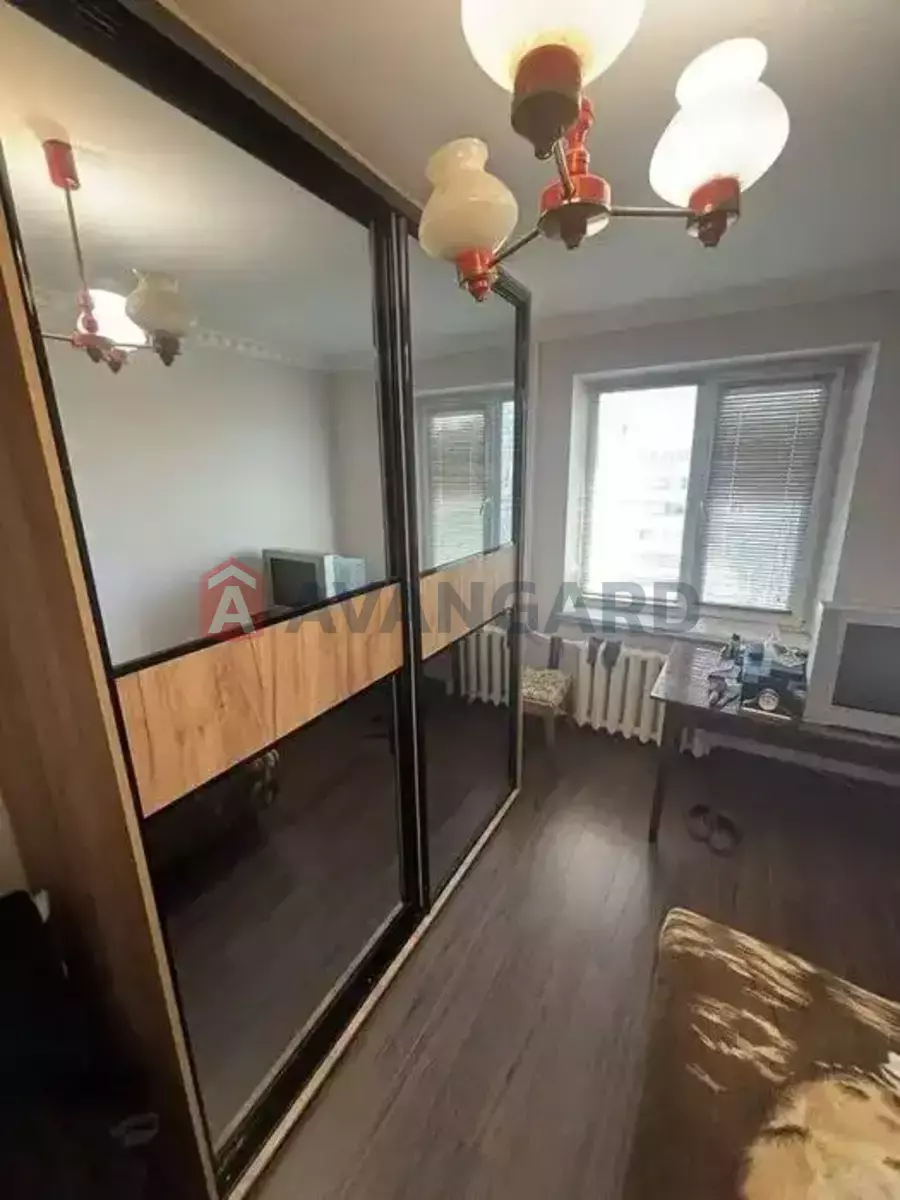 3 ����. ��������, 60/40/10 ��. �., 5/9 ���� ���� 3