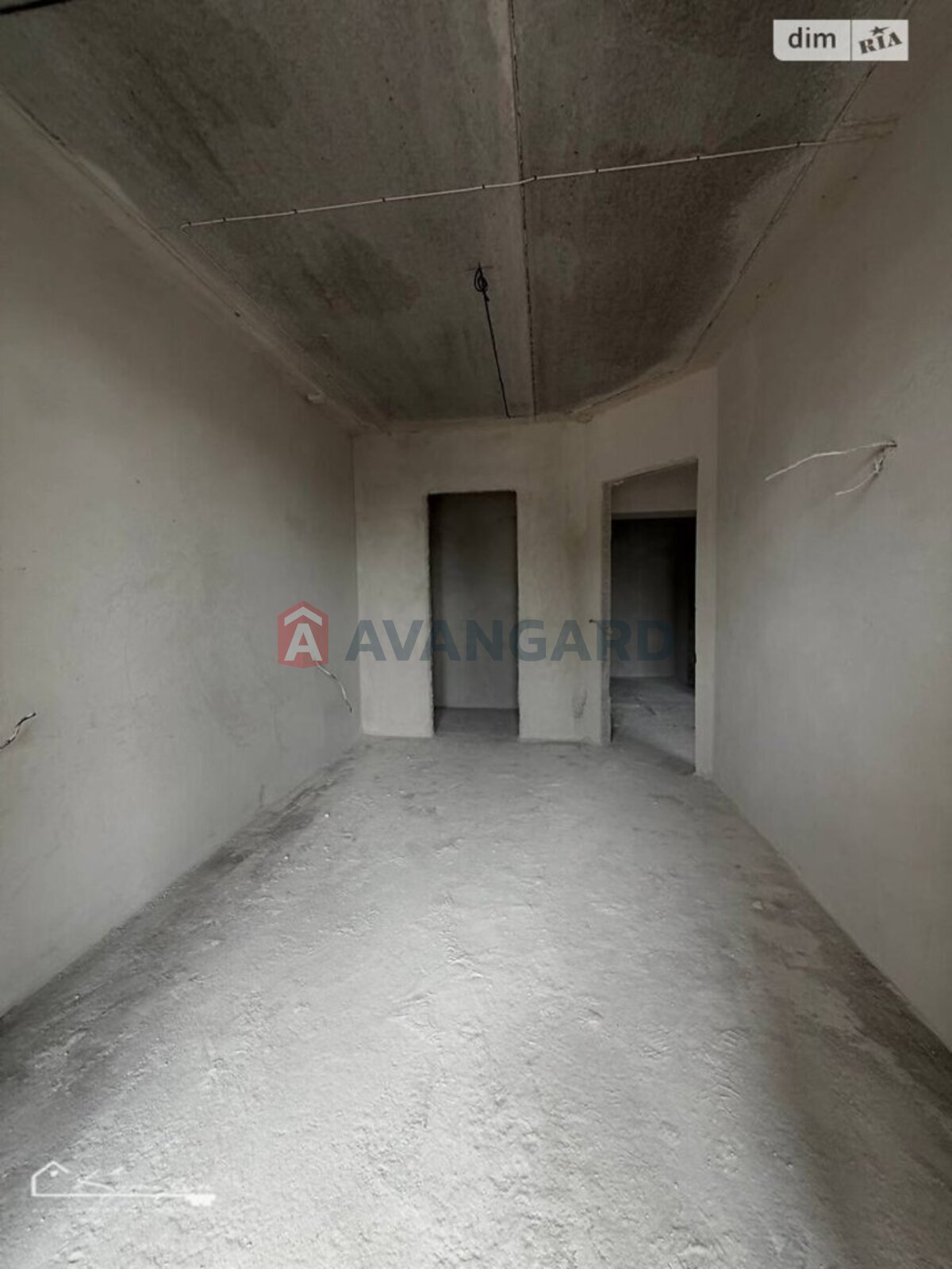 1 ��. ��������, 54/-/- ��. �., 9/10 ������ ���� 11