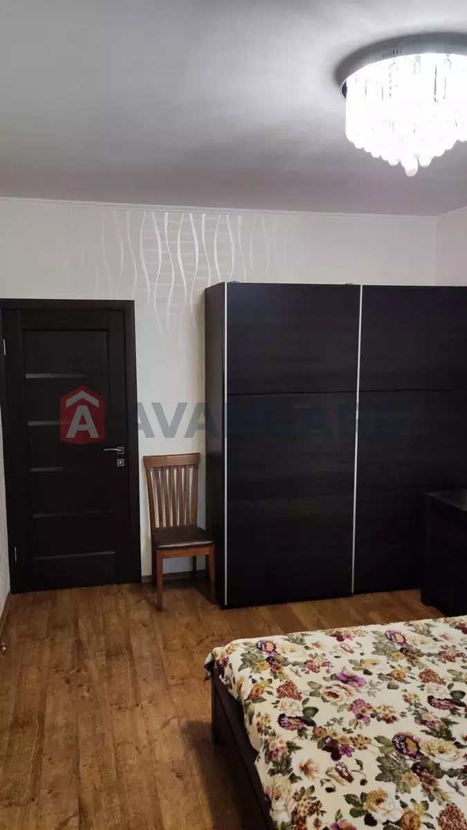 2 ��. ��������, 90/-/12 ��. �., 14/15 ������ ���� 16
