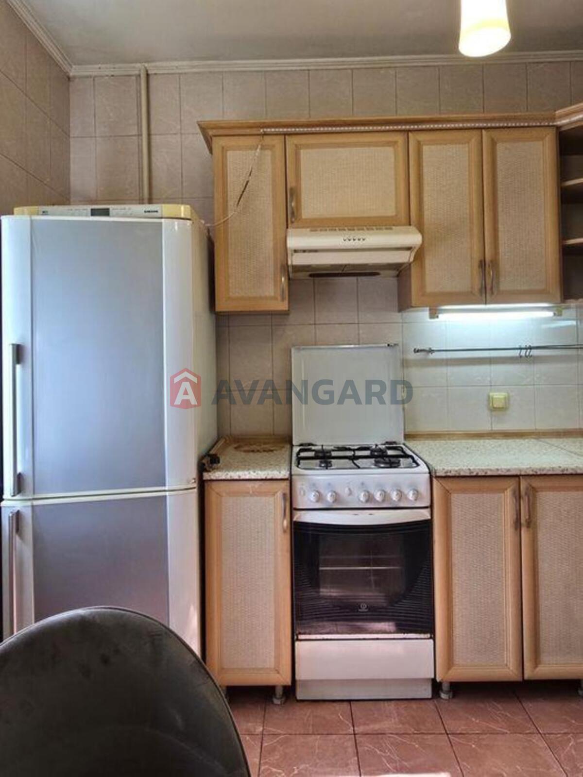 2 ��. ��������, 50/-/7 ��. �., 1/10 ������ ���� 17