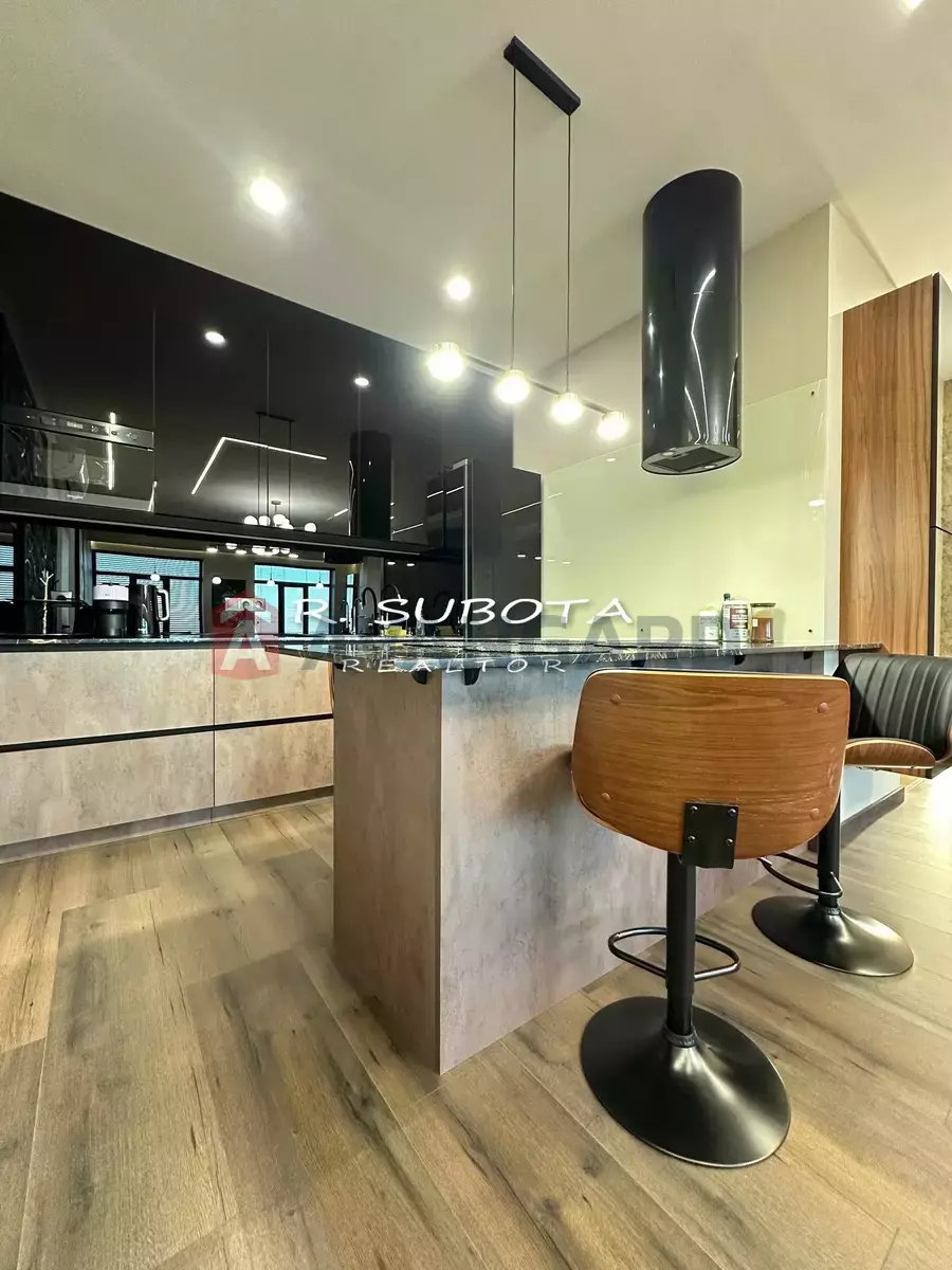 3 . , 114/-/- . ., 19/21   4