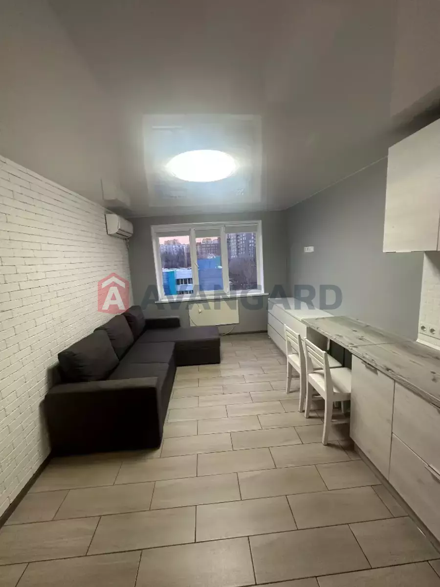 2 ����. ��������, 36/30/7 ��. �., 9/9 ���� ���� 6