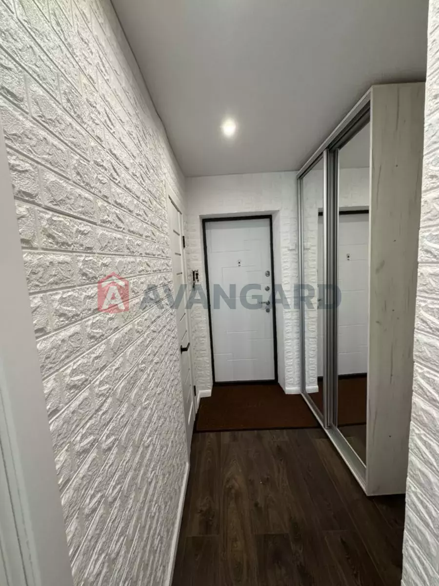 1 ��. ��������, 40/-/7 ��. �., 8/12 ������ ���� 7