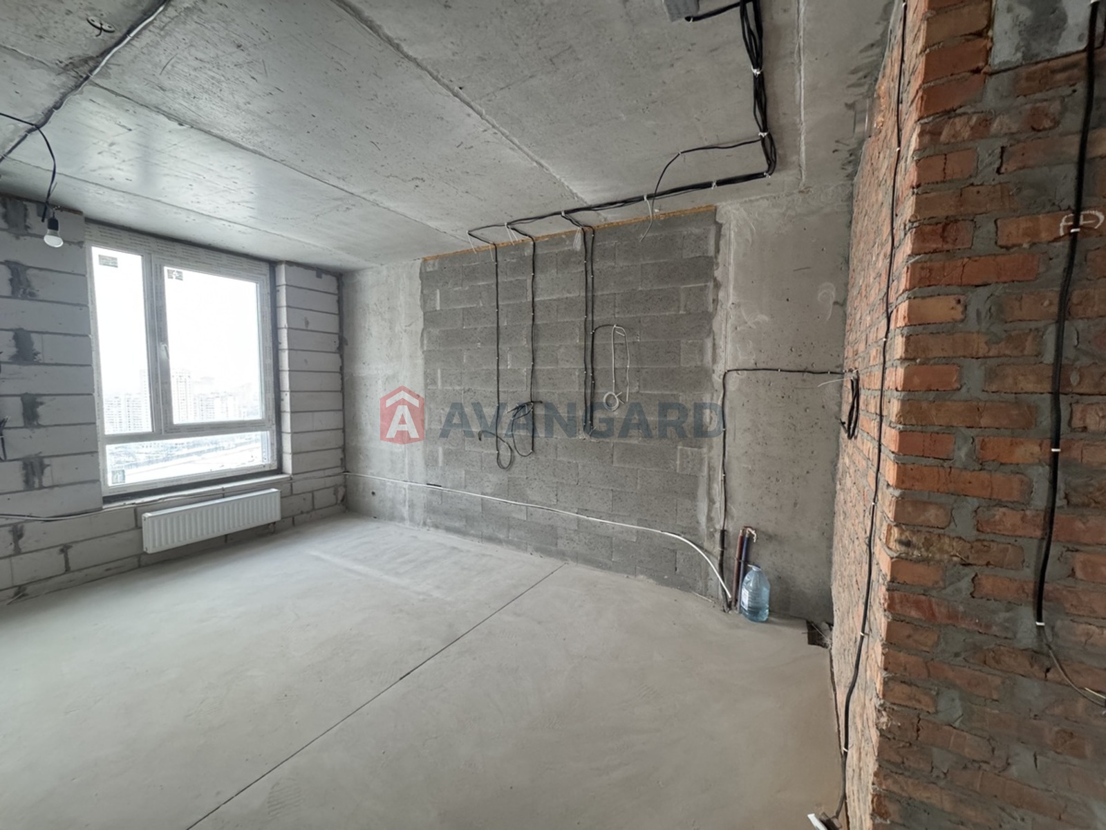 2 ��. ��������, 69/45/22 ��. �., 21/26 ������ ���� 9