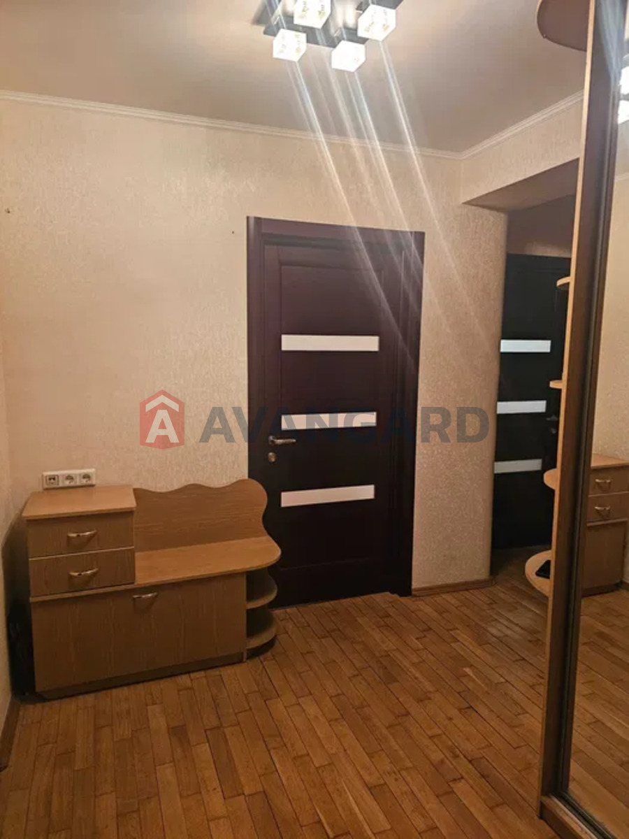 1 ��. ��������, 62/-/9 ��. �., 2/15 ������ ���� 7