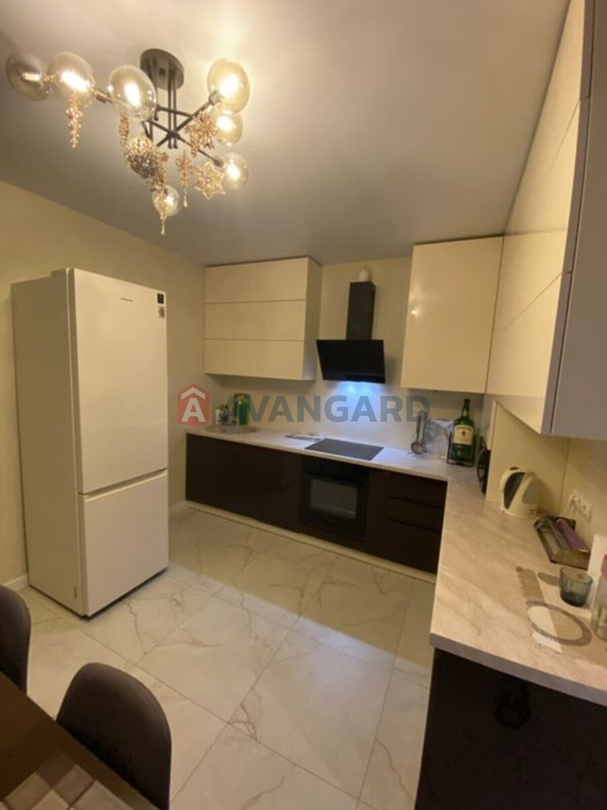 2 ����. ��������, 80/-/18 ��. �., 9/12 ���� ���� 1