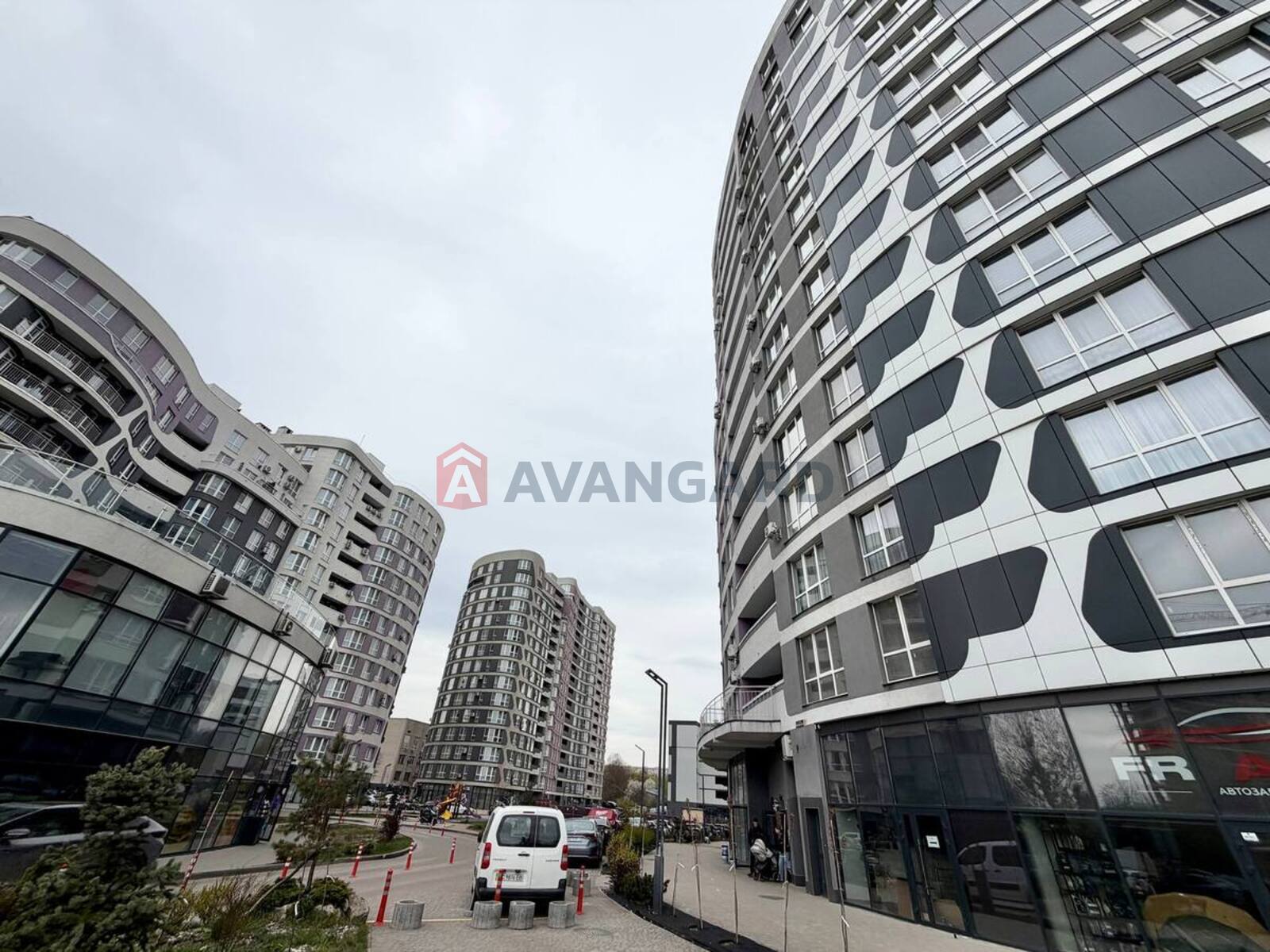 1 ��. ��������, 24/15/5 ��. �., 4/17 ������ ���� 10