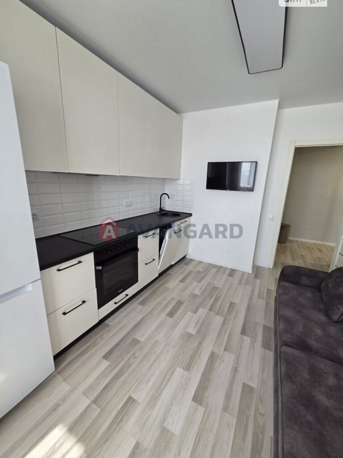 1 ��. ��������, 45/18/10 ��. �., 11/16 ������ ���� 3