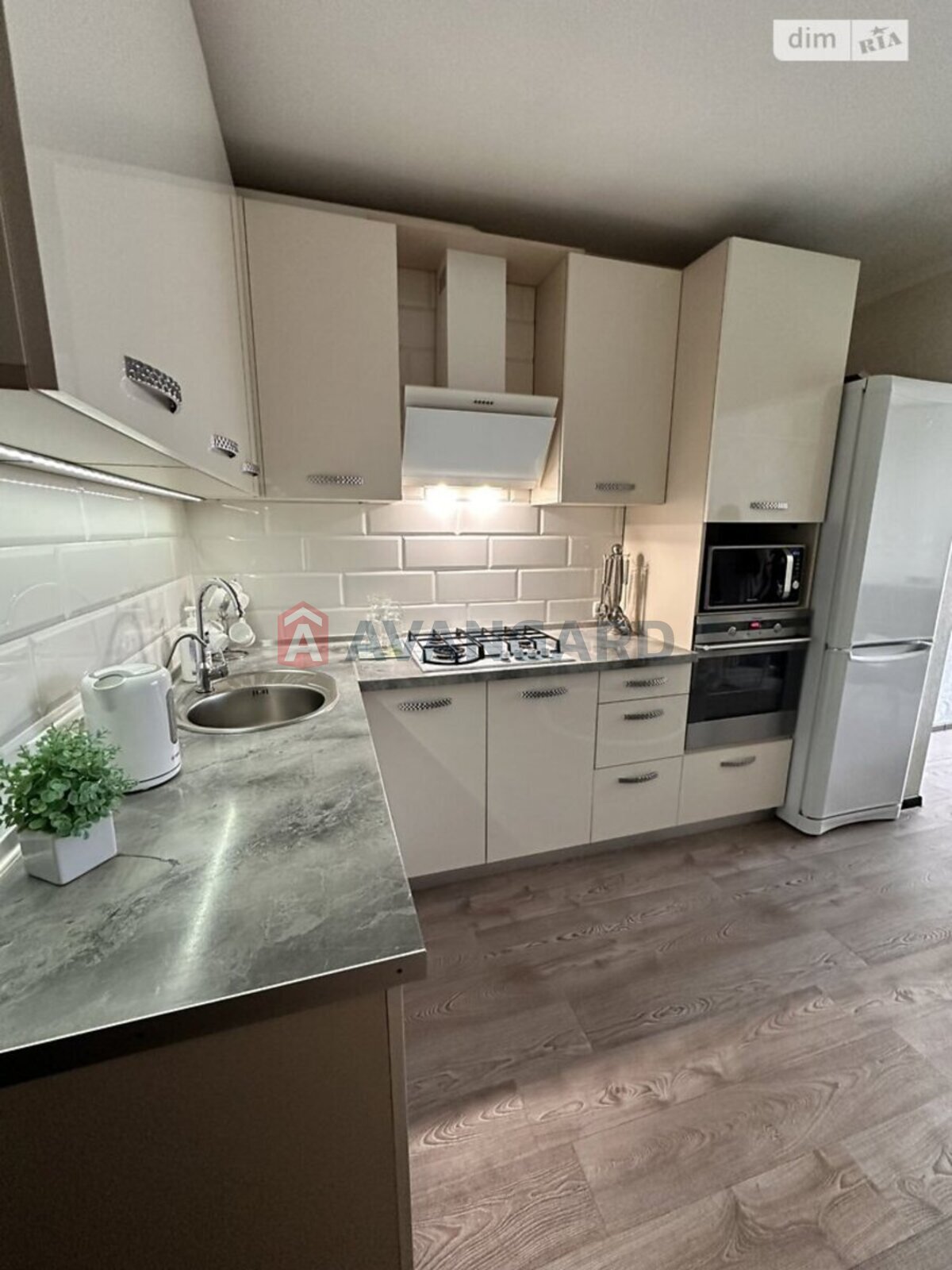 2 . , 70/-/12 . ., 7/10   5