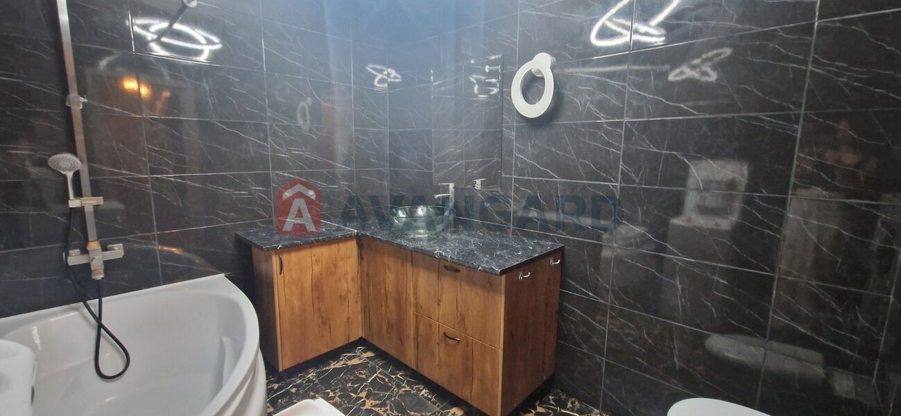 2 . , 68/31/22 . ., 11/12   2