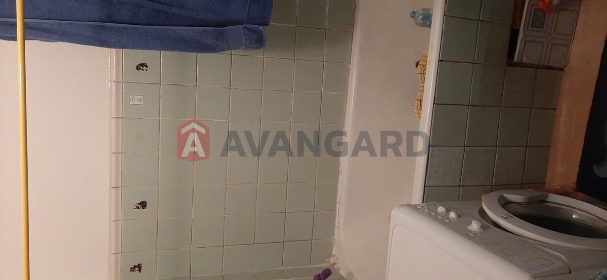 3 ��. ��������, 90/-/8 ��. �., 7/9 ������ ���� 10