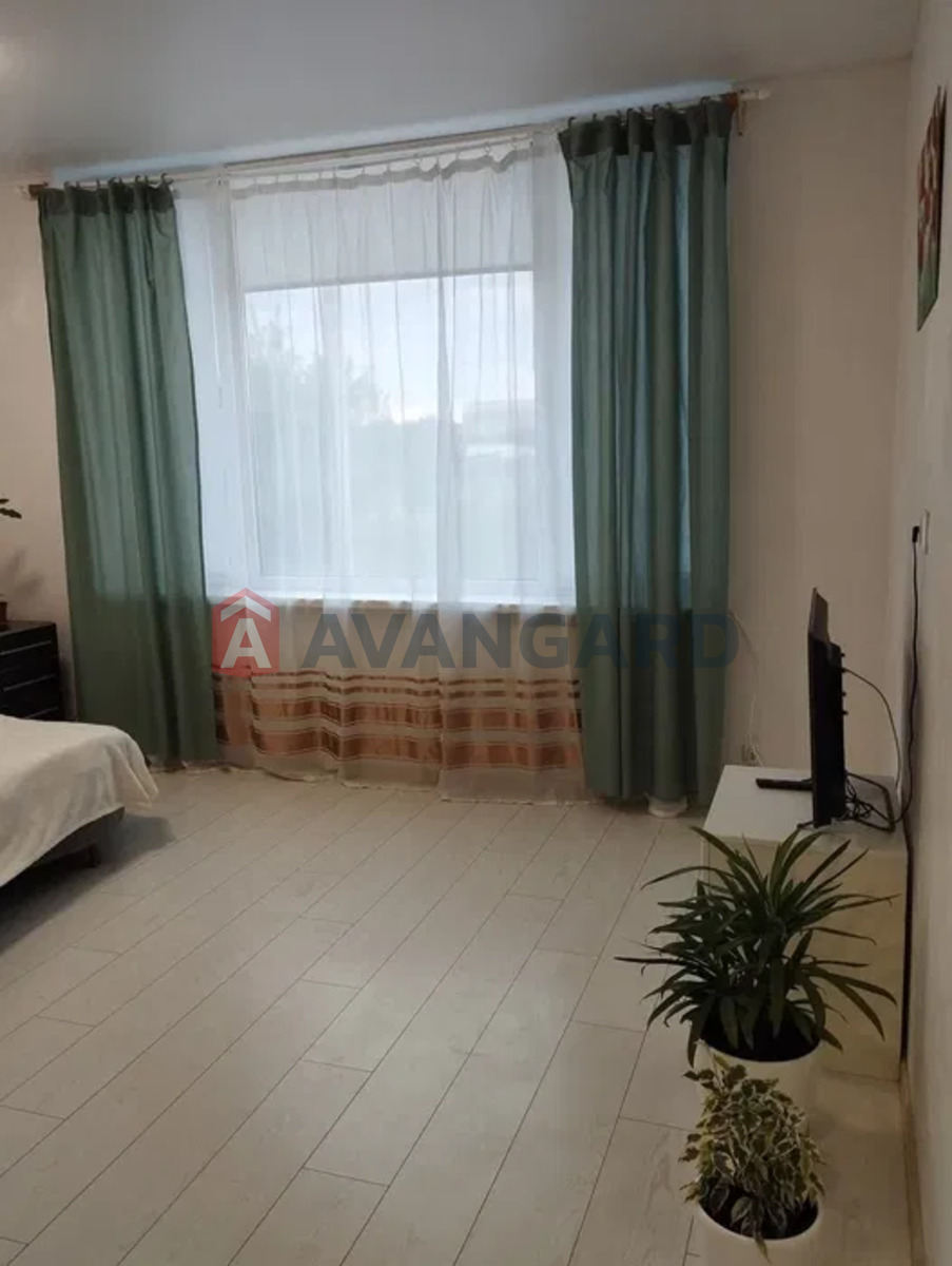 1 ����. ��������, 31/-/9 ��. �., 2/4 ���� ���� 2