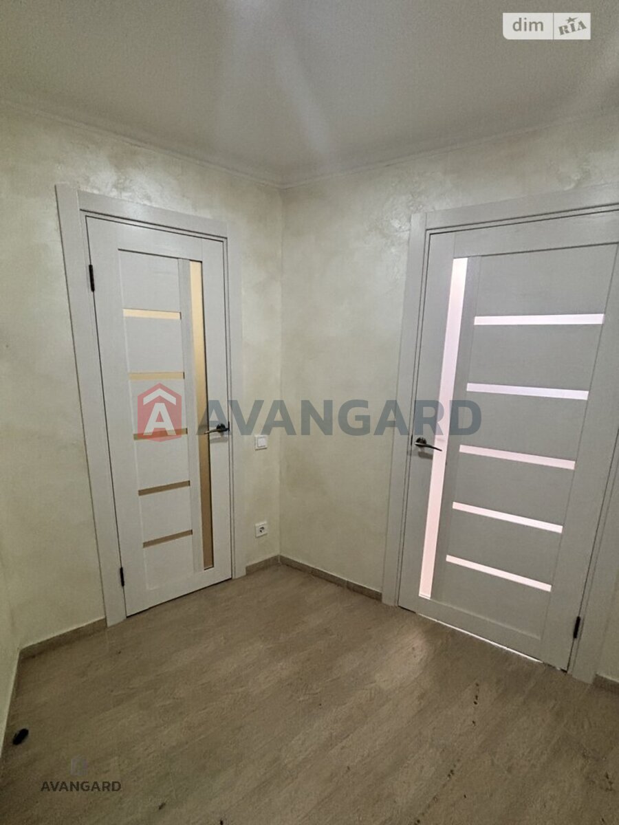 1 ��. ��������, 44/-/15 ��. �., 2/7 ������ ���� 13