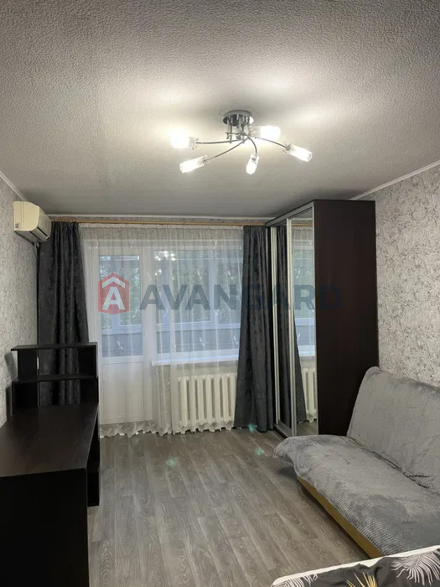 1 . , 32/-/6 . ., 4/9   1