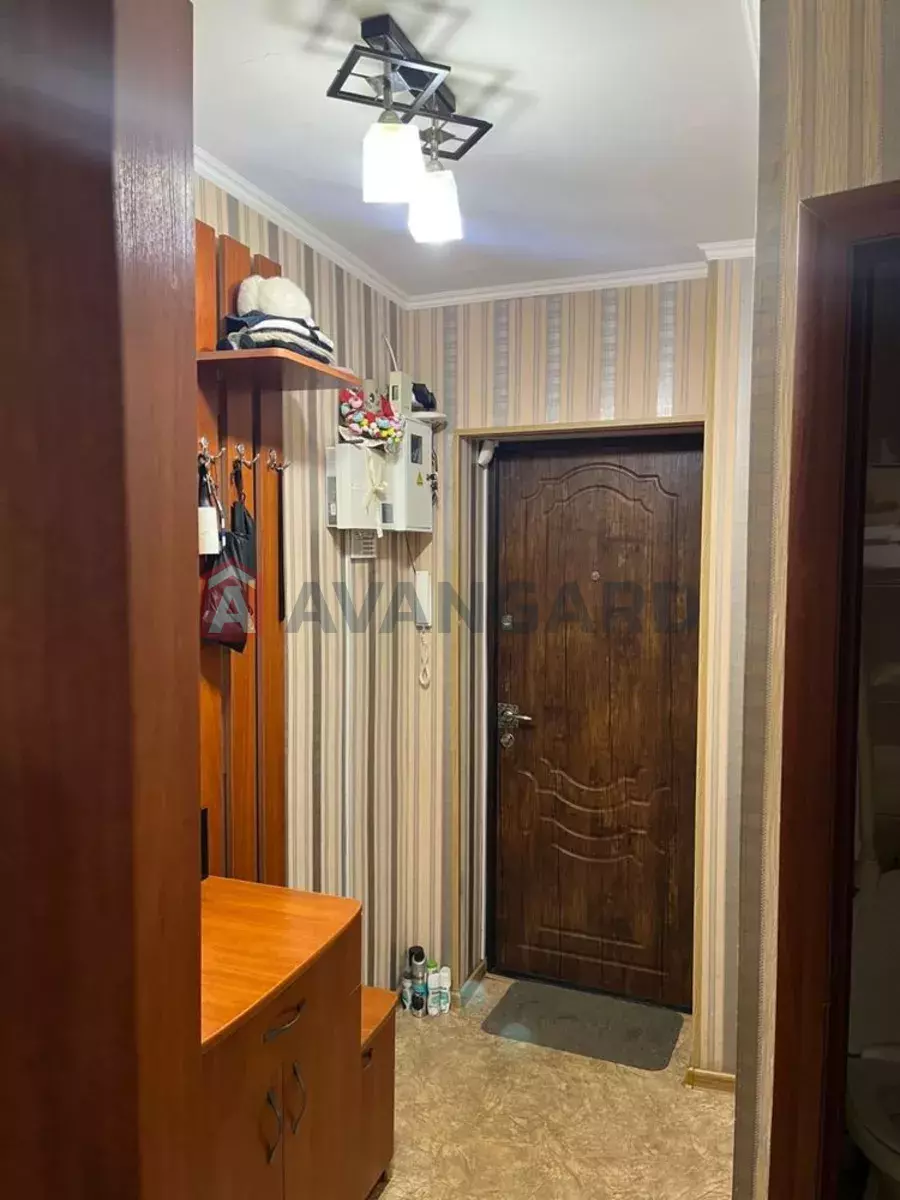 1 ��. ��������, 31/-/6 ��. �., 4/5 ������ ���� 5