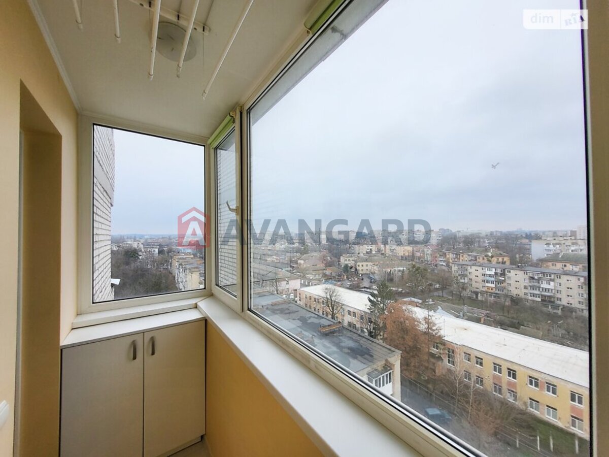 2 ��. ��������, 59/27/9 ��. �., 11/14 ������ ���� 20