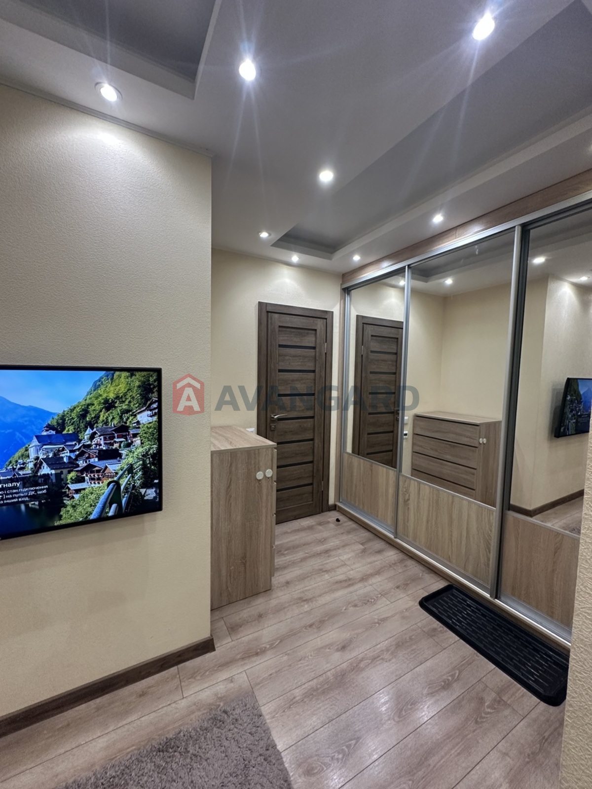 1 ��. ��������, 42/19/15 ��. �., 4/13 ������ ���� 6