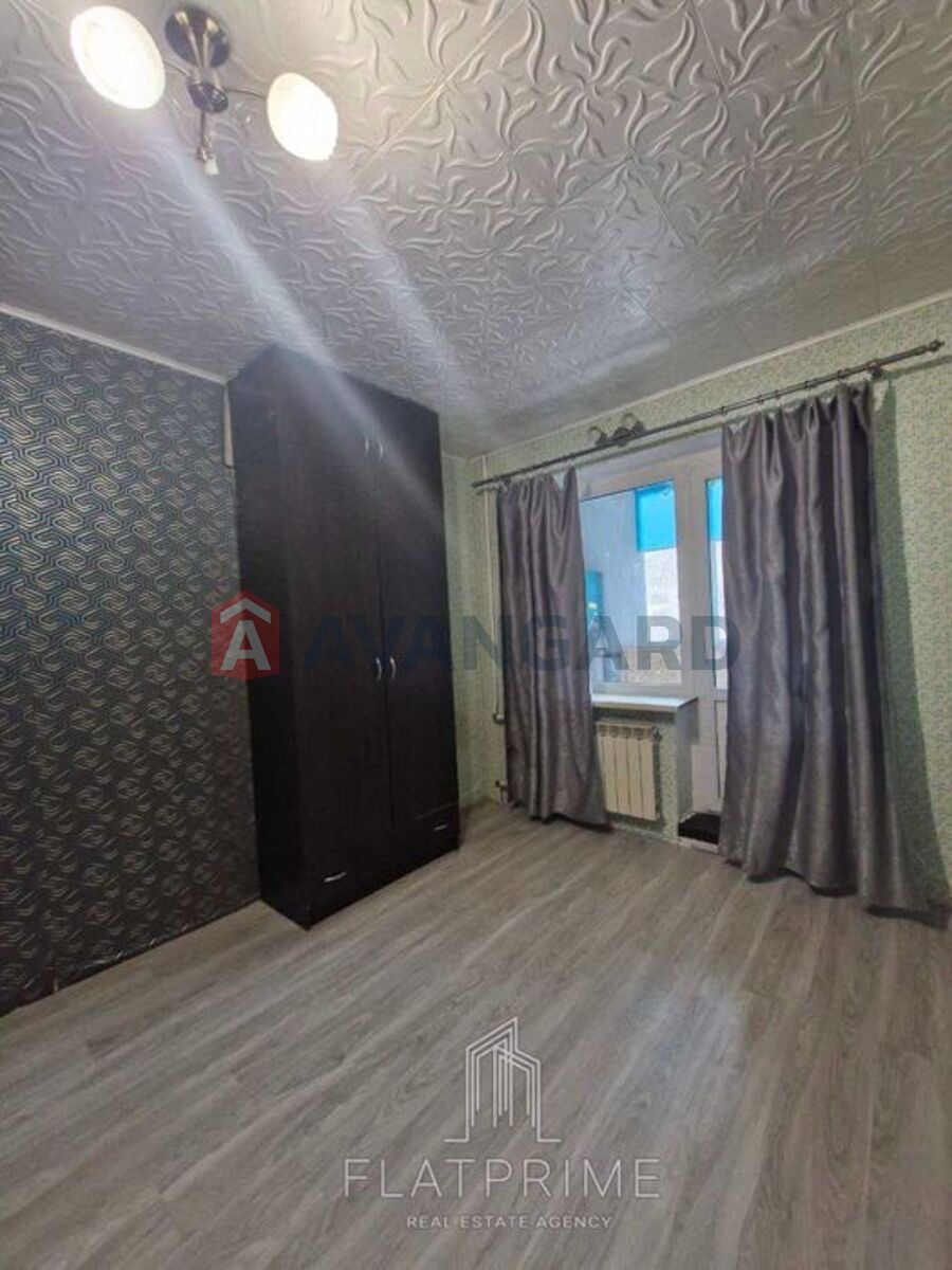 1 ��. ��������, 32/-/7 ��. �., 3/9 ������ ���� 3