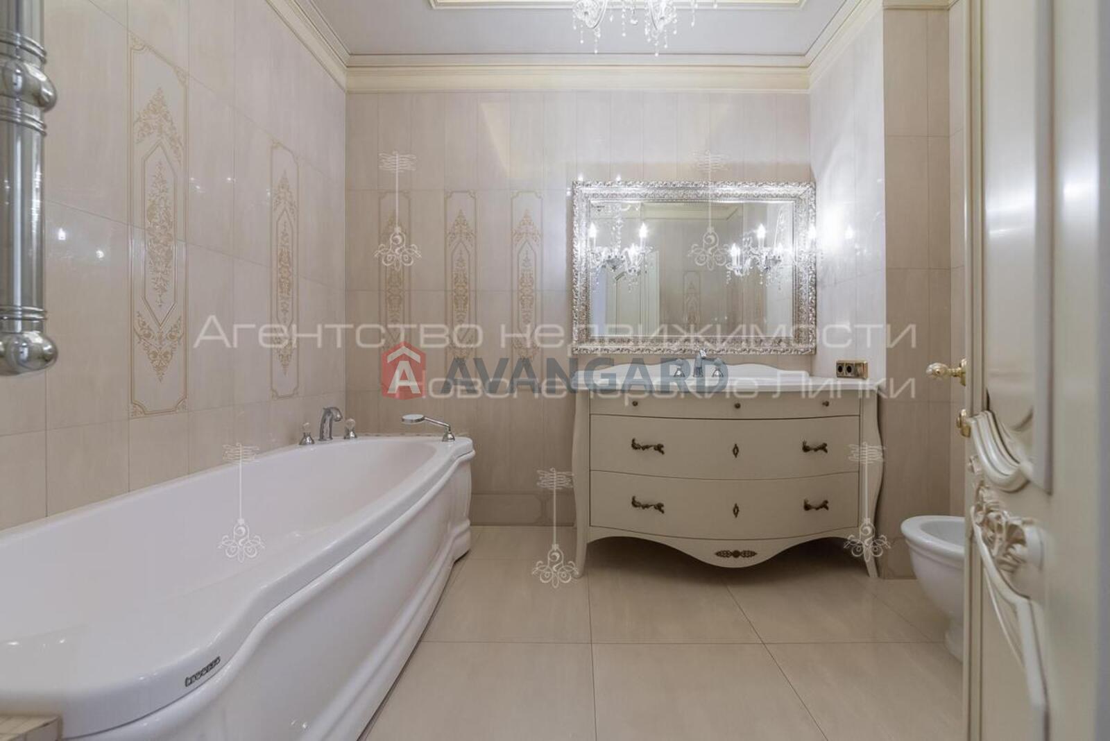 3 ��. ��������, 114/63/20 ��. �., 7/22 ������ ���� 24