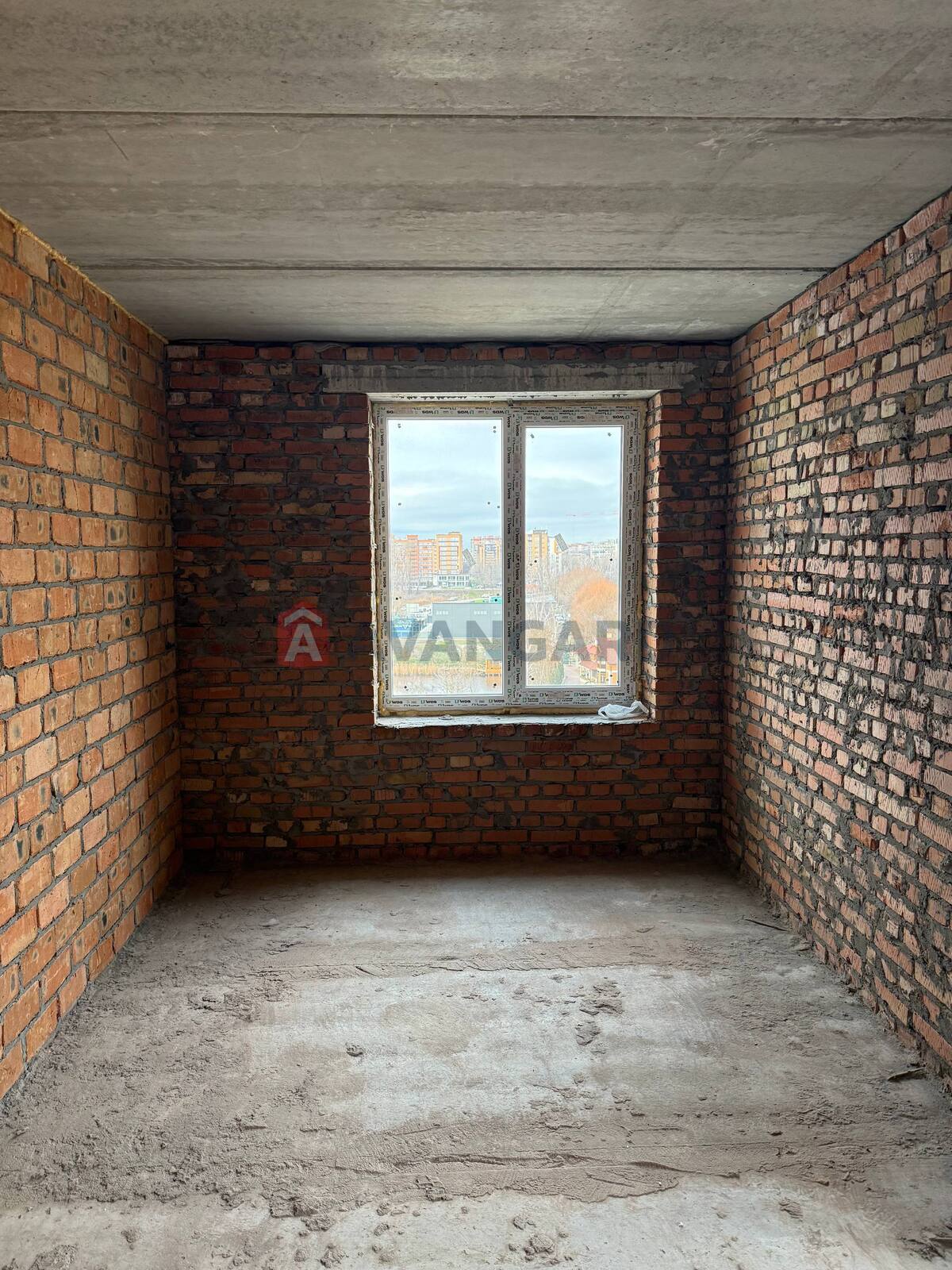 1 ��. ��������, 48/30/15 ��. �., 8/9 ������ ���� 16