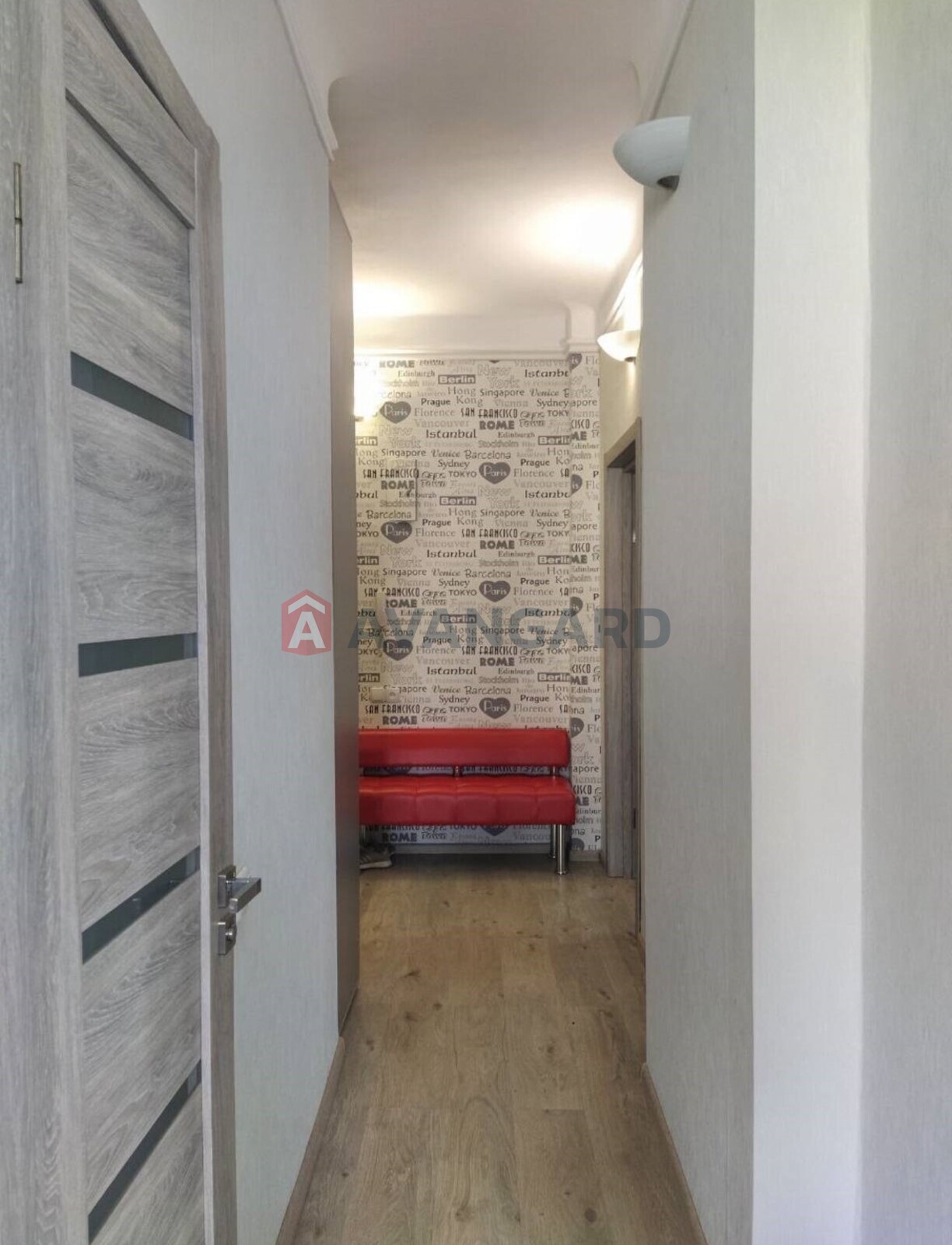 2 ��. ��������, 53/-/9 ��. �., 4/5 ������ ���� 12