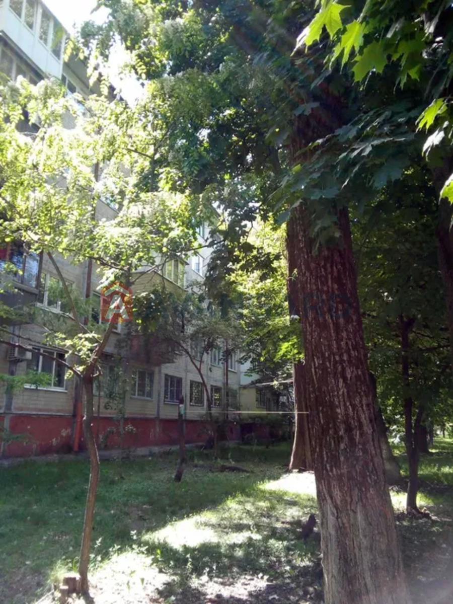 2 ��. ��������, 48/-/7 ��. �., 2/5 ������ ���� 13