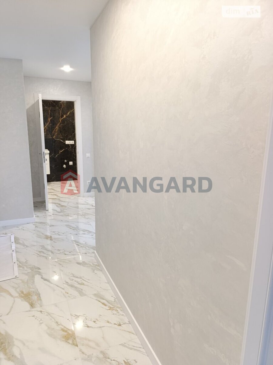 2 ��. ��������, 69/36/14 ��. �., 10/10 ������ ���� 23