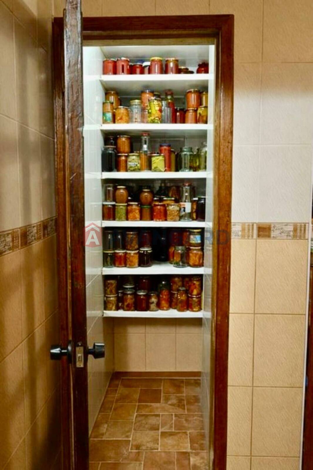 3 ��. ��������, 67/-/7 ��. �., 4/9 ������ ���� 10