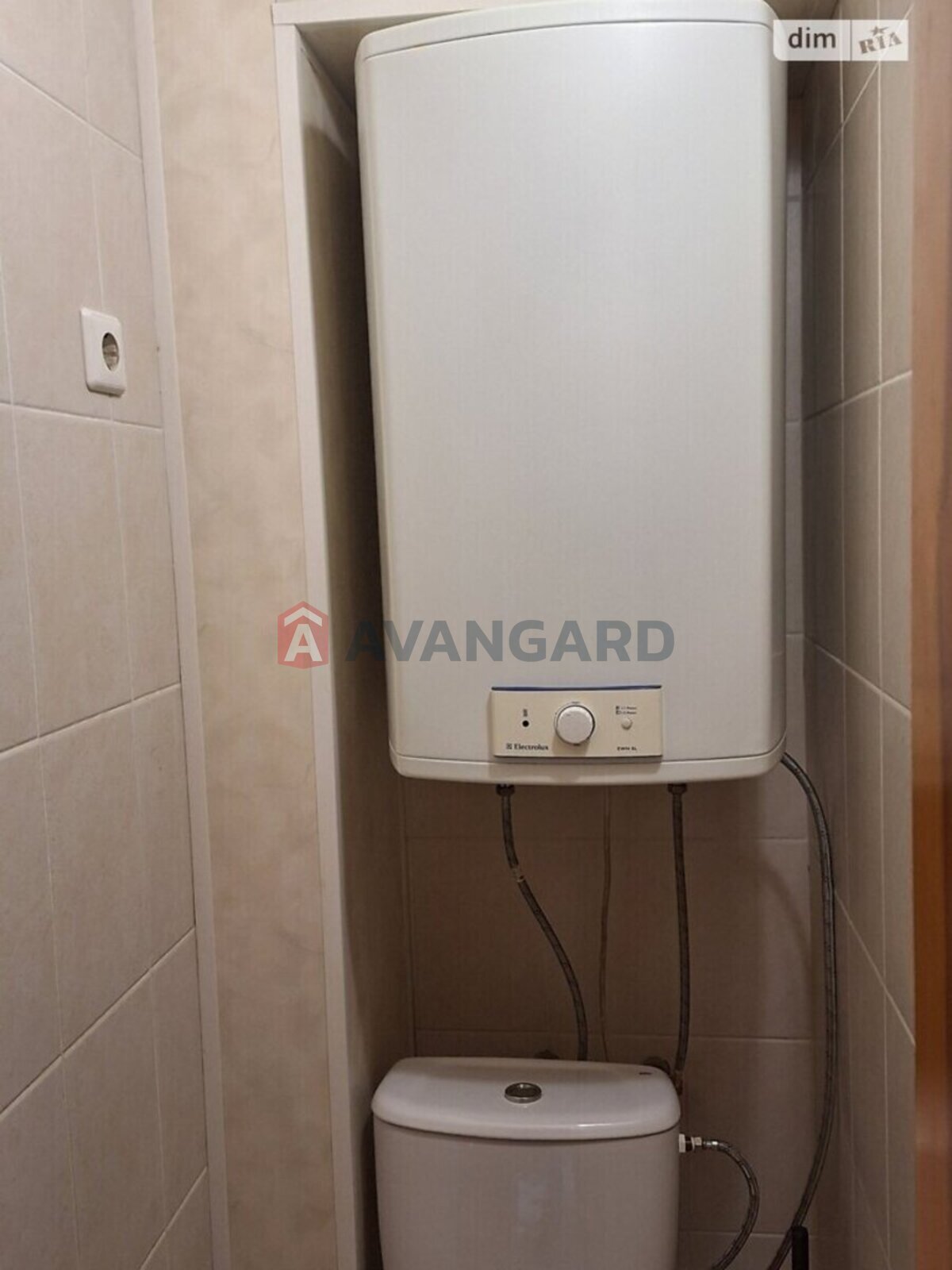 3 ����. ��������, 67/45/7 ��. �., 7/9 ���� ���� 23