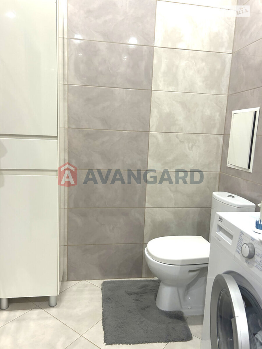 2 ��. ��������, 66/36/11 ��. �., 5/10 ������ ���� 12