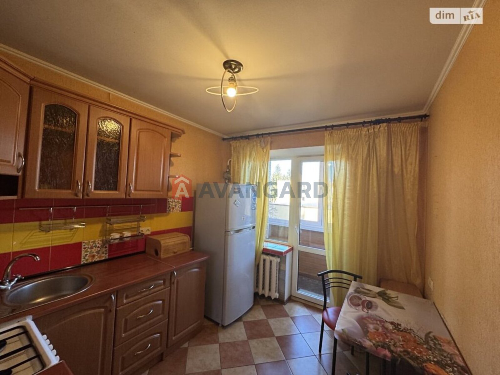 2 ��. ��������, 46/28/7 ��. �., 5/9 ������ ���� 1