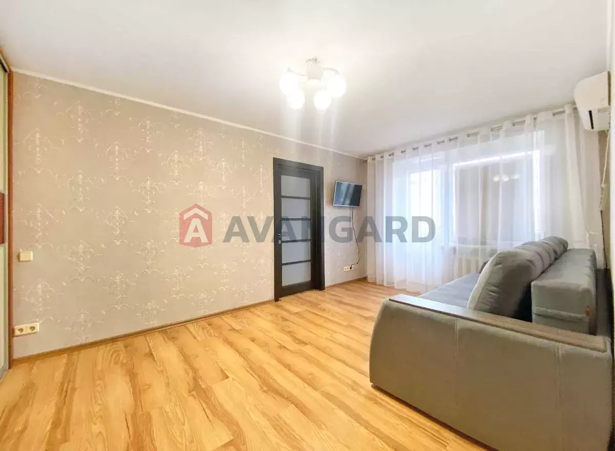 2 . , 44/28/7 . ., 2/3   4