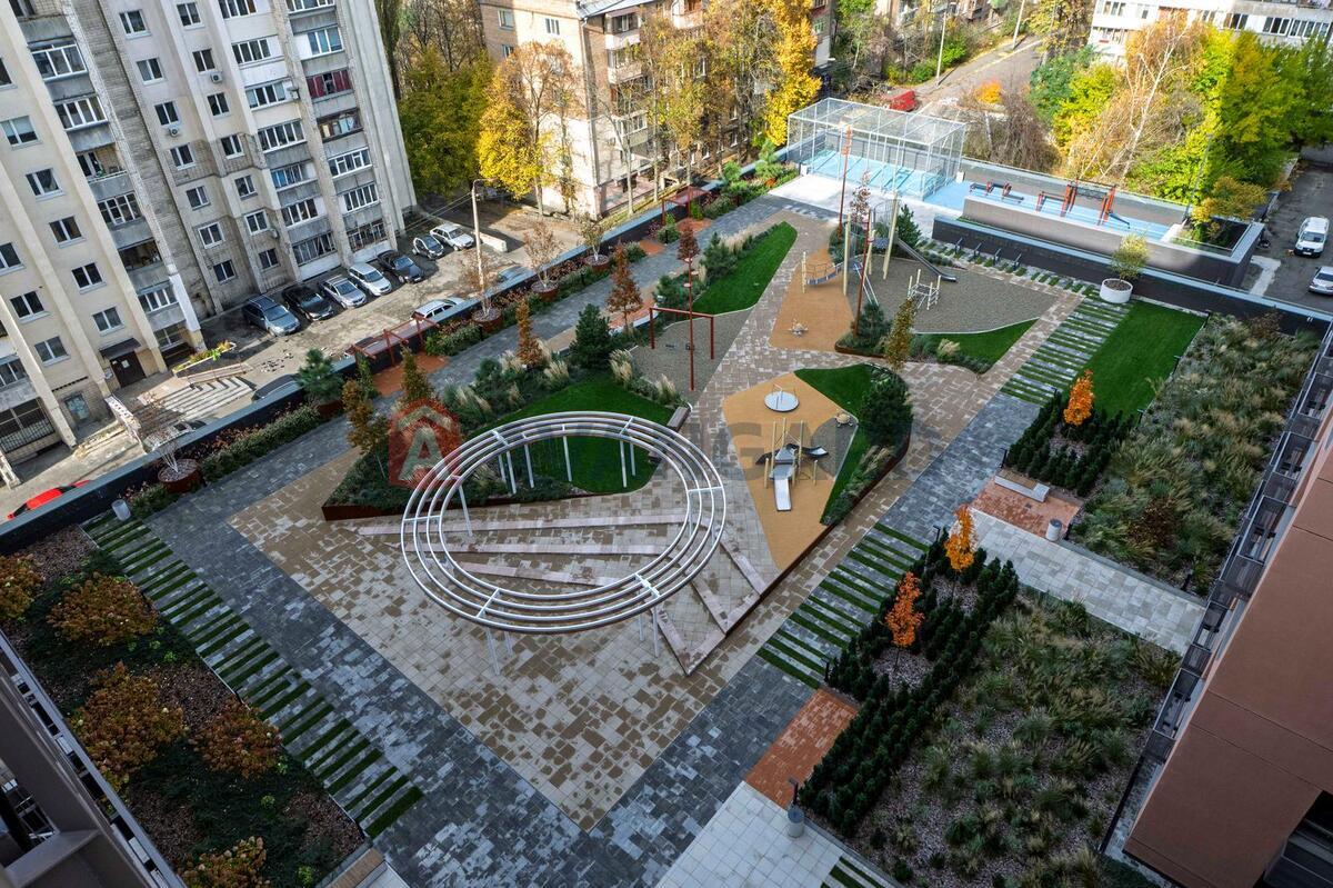 1 ��. ��������, 40 / 11 / 18 �? ��. �., 9/9 ������ ���� 16