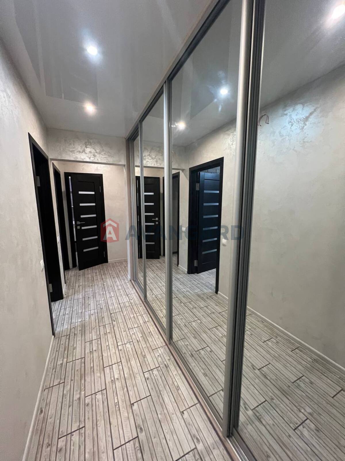 2 ��. ��������, 75/-/23 ��. �., 7/10 ������ ���� 21