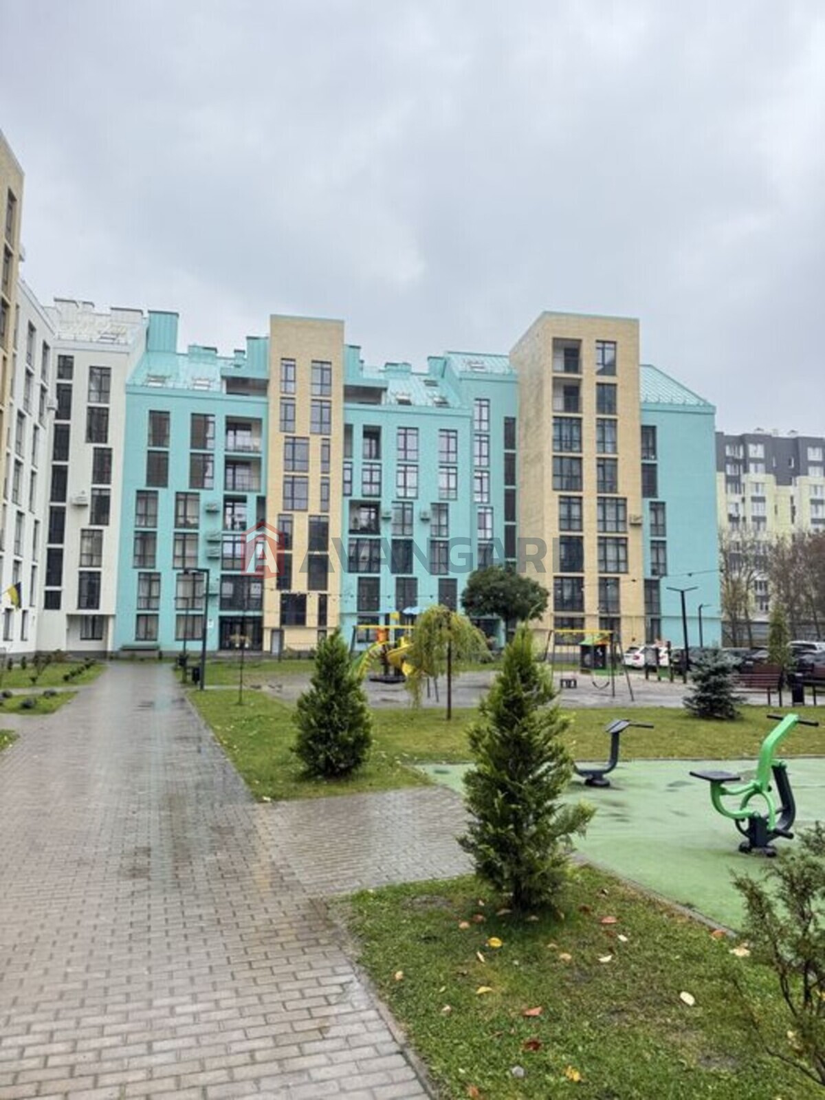 3 ��. ��������, 86/-/12 ��. �., 5/7 ������ ���� 23