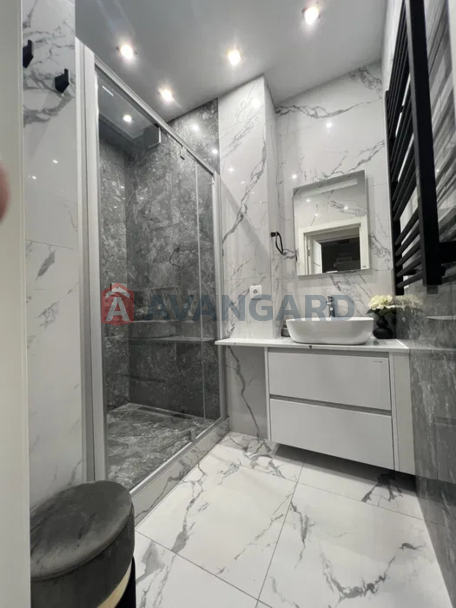 3 ����. ��������, 55/-/18 ��. �., 5/16 ���� ���� 6