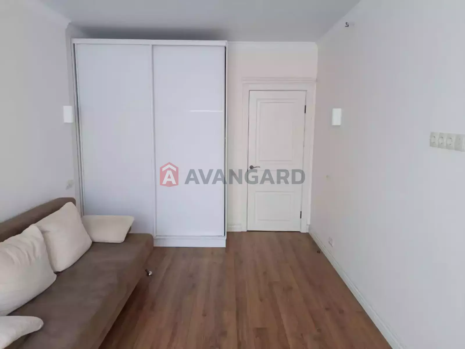 3 кім. квартира, 121/-/41 кв. м., 7/9 поверх фото 10 3 кім. квартира, 121/-/41 кв. м., 7/9 поверх фото 10