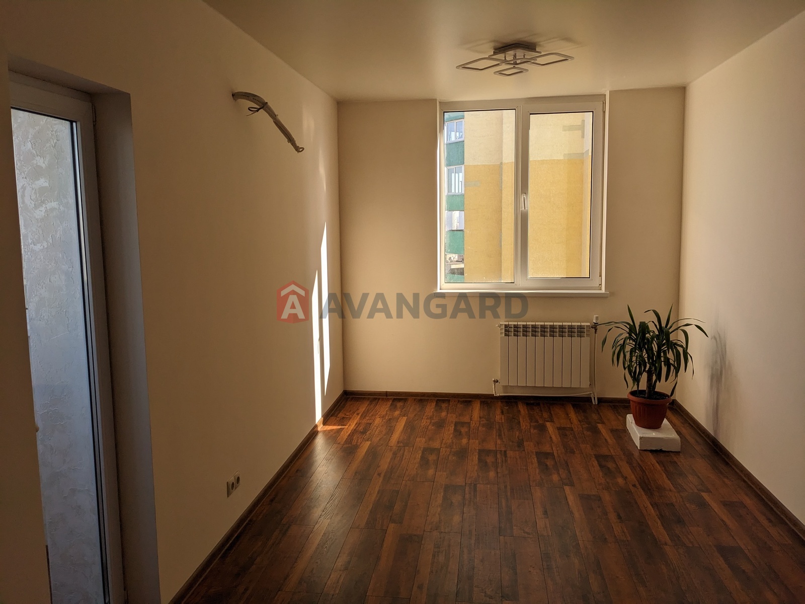 1 ��. ��������, 42/-/10 ��. �., 14/25 ������ ���� 11