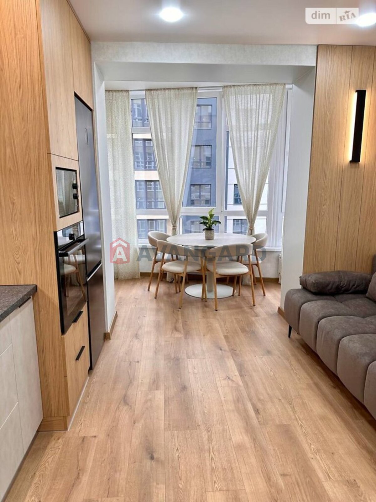 2 ��. ��������, 74/-/- ��. �., 5/11 ������ ���� 1