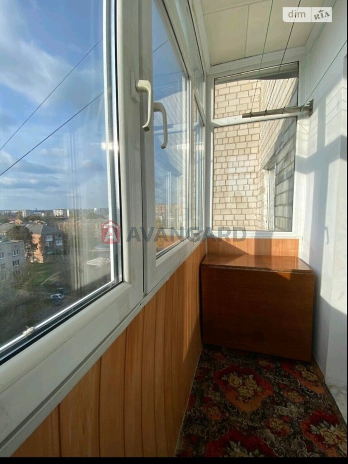 1 ��. ��������, 32/15/7 ��. �., 9/9 ������ ���� 1