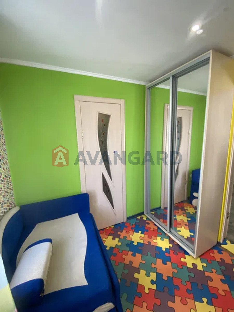 2 ��. ��������, 42/-/6 ��. �., 1/3 ������ ���� 9