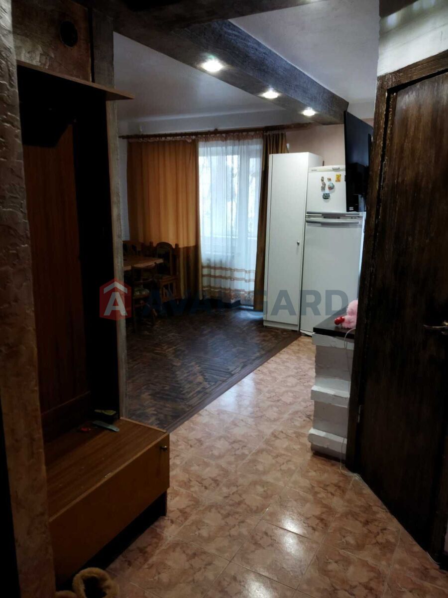 2 ����. ��������, 42/30/8 ��. �., 2/5 ���� ���� 2