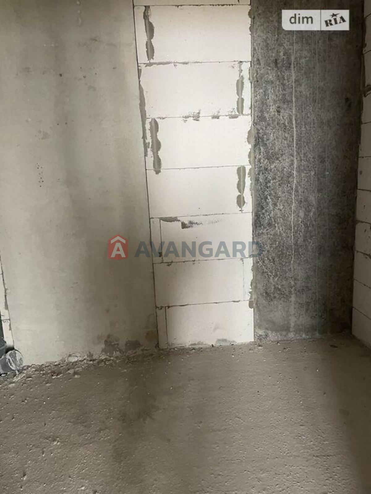 2 ��. ��������, -/-/- ��. �., 5/5 ������ ���� 4