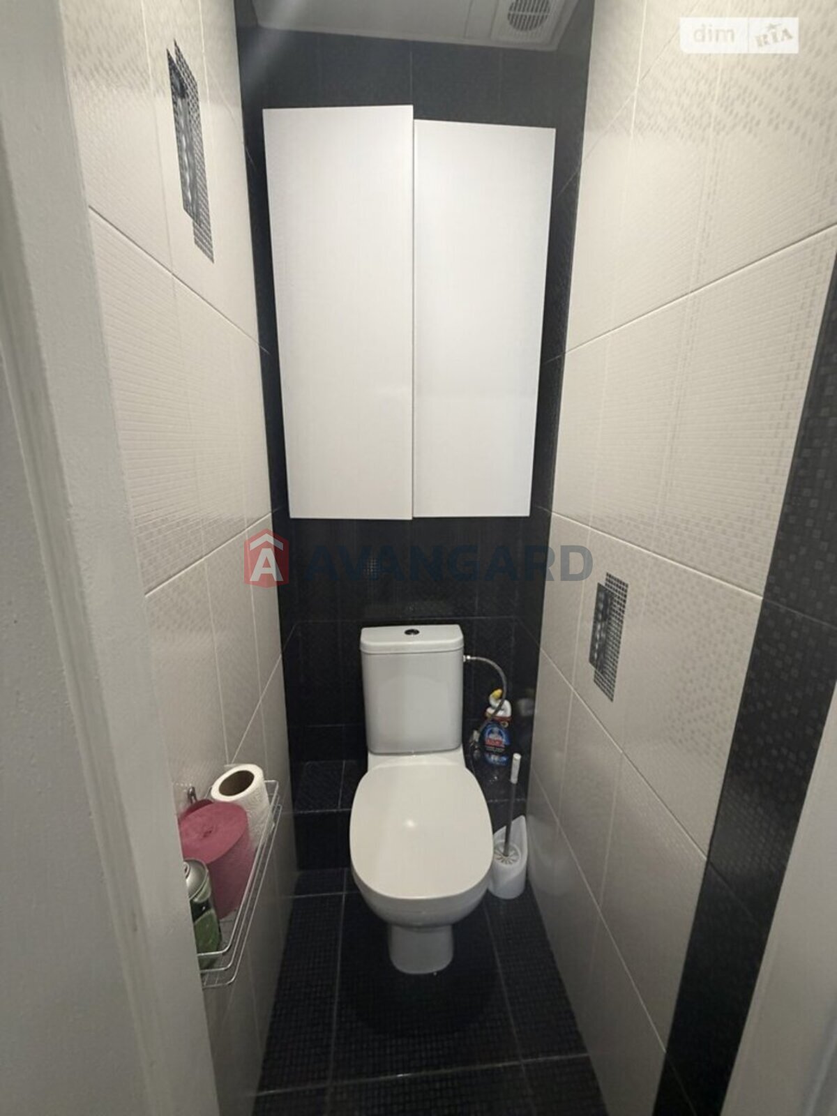 3 ����. ��������, 74/-/- ��. �., 2/4 ���� ���� 5