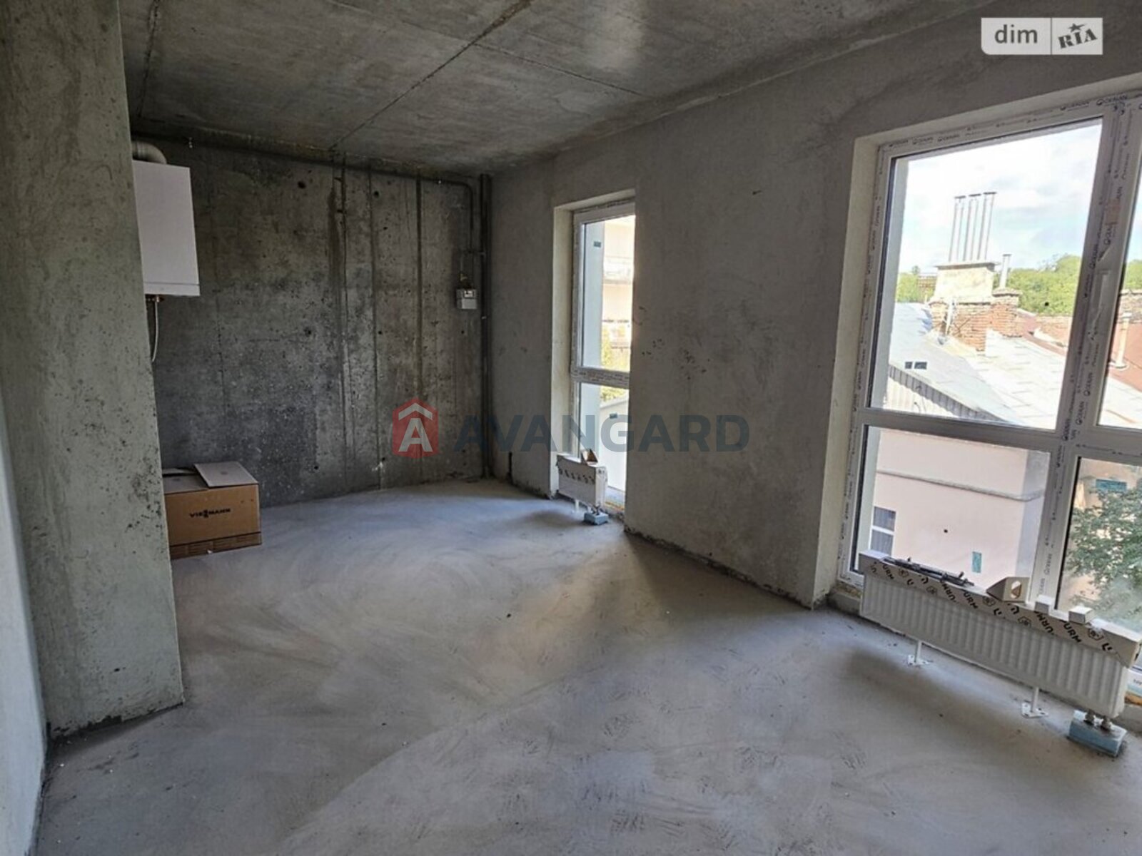 1 ��. ��������, 38/28/16 ��. �., 2/4 ������ ���� 12