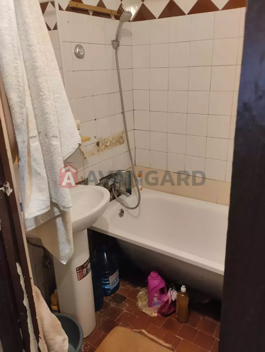 1 ��. ��������, 37/-/7 ��. �., 3/5 ������ ���� 5