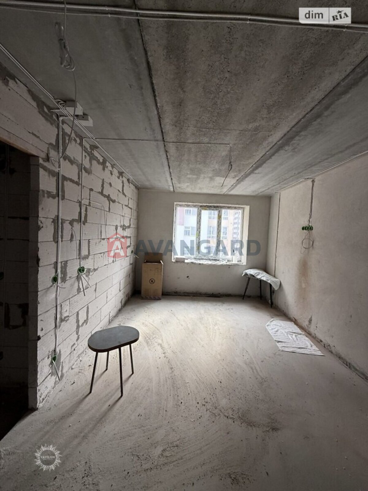 1 ��. ��������, 40/-/11 ��. �., 7/10 ������ ���� 6