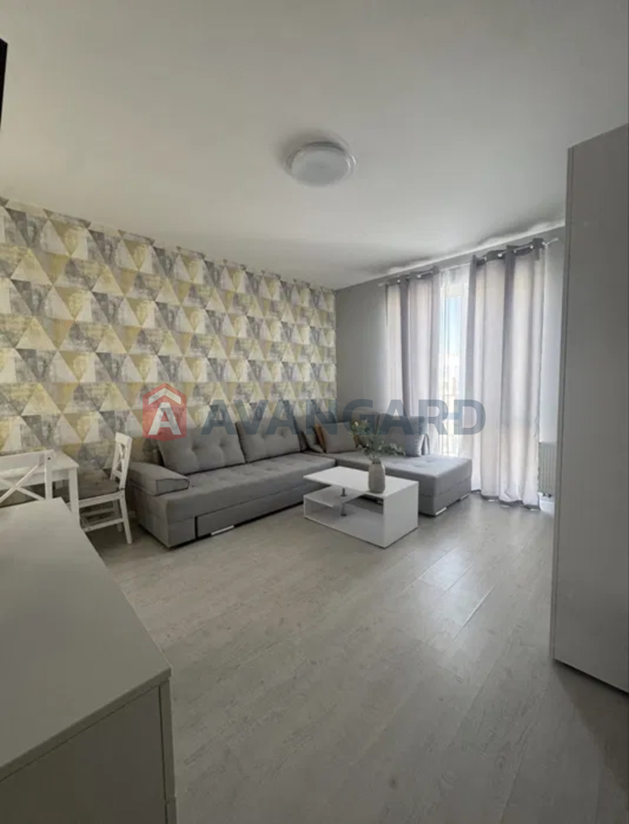 2 ����. ��������, 61/32.4/12.8 ��. �., 9/10 ���� ���� 2