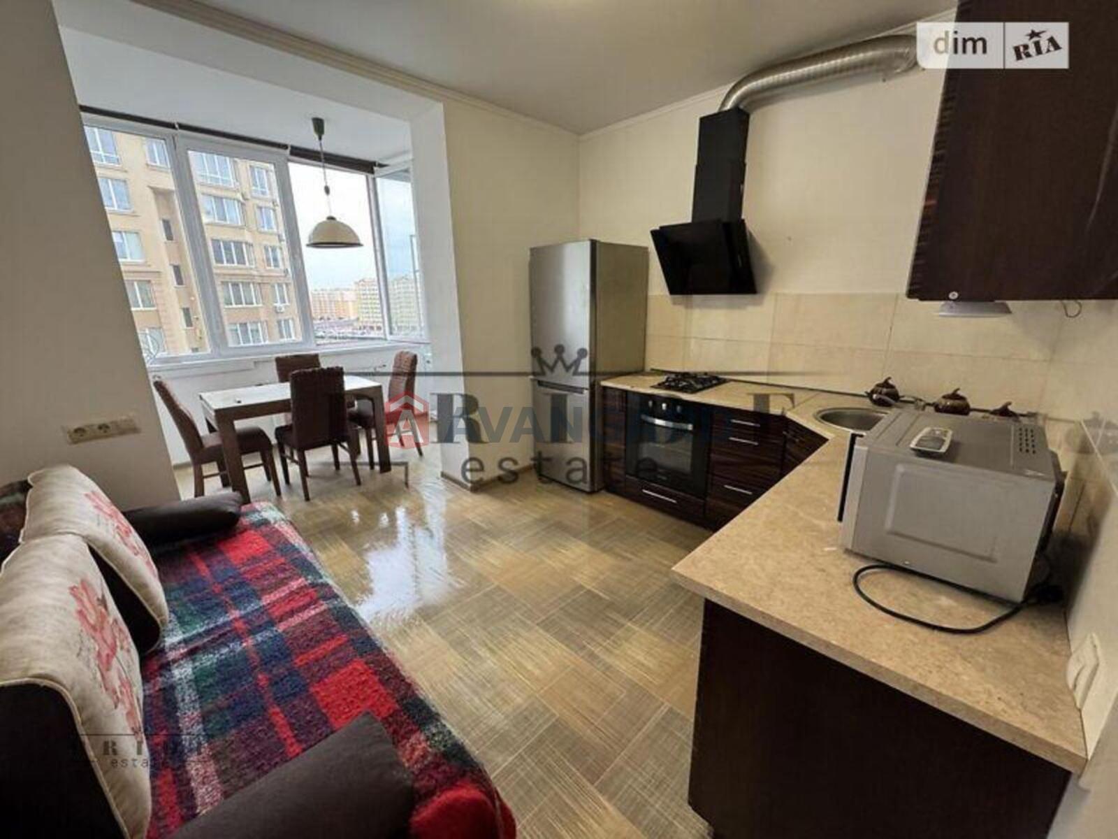 1 ��. ��������, 45/19/16 ��. �., 7/10 ������ ���� 1